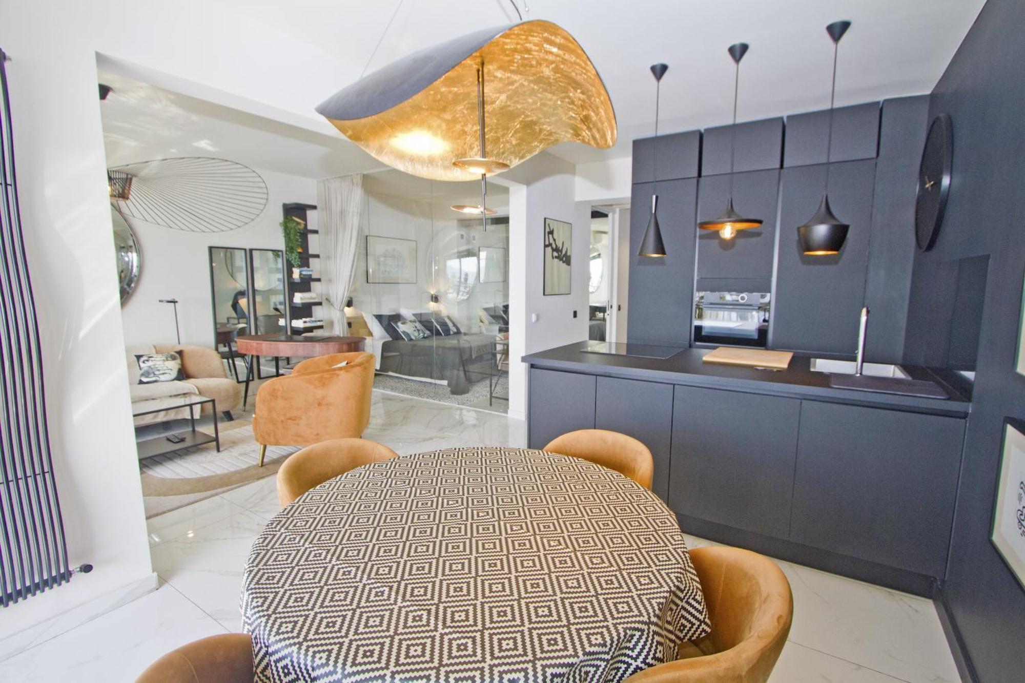 Luxury Flat Beachfront Apartment Nice